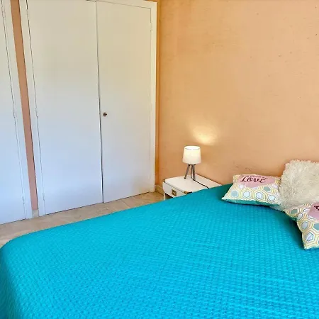 Eden Park Your Host Helper 칸느