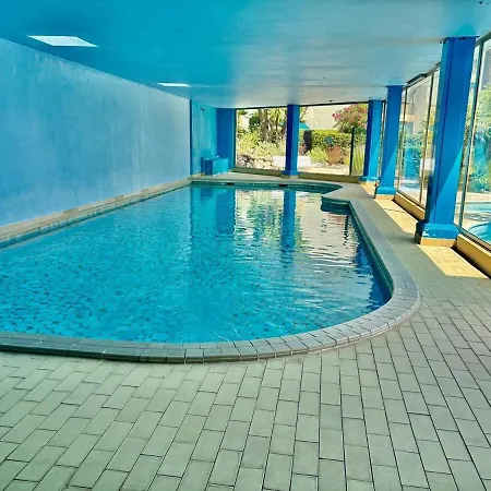 Eden Park Your Host Helper * Cannes